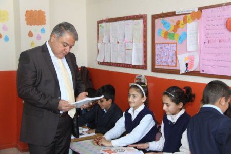 Sosyal medya üzerinden, Ağrı'ya 24 bin kitap