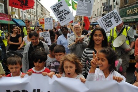 Sosyalistler Yağmacıları Değil, Hükümeti Protesto Etti