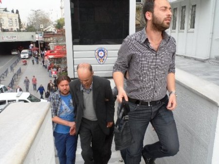 Soydukları kuyumcuyu aynı günde bir daha soymaya çalışırken yakalandılar (Özel)