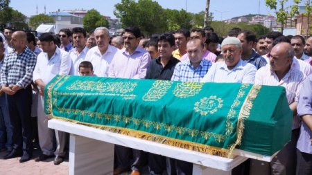 Soygun Kurbanı Kuyumcu Toprağa Verildi