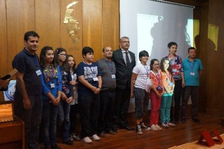 Soyut kültürün yok olmasını önlemek için yarıştılar