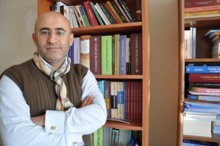 “Sözle Çarpan Yürekler” okuyucuyla buluştu