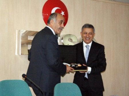 SPK Başkanı Ertaş: 2013, sermaye piyasalarımızın yapılanma yılı olacak