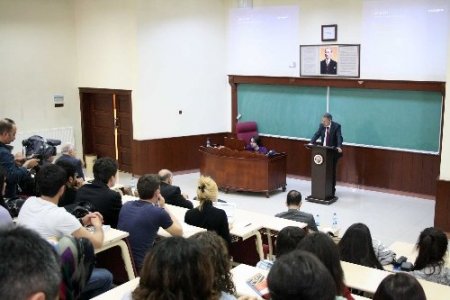 SPK Başkanı Ertaş: Faiz ülkeyi kemirir