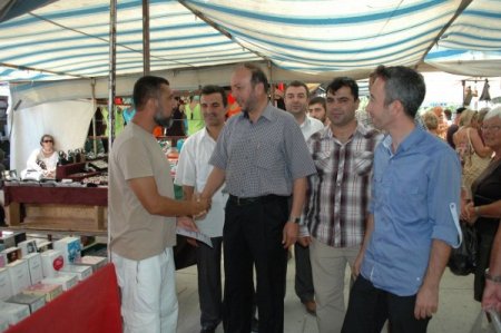 SP'liler, yerel seçim çalışmalarına esnafın sorunlarını dinleyerek başladı