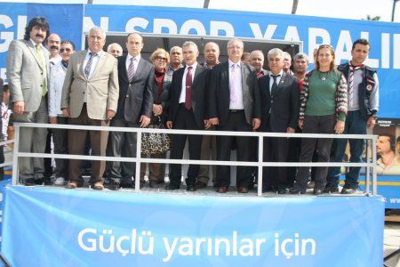 Spor Müze TIR’ı Adana’da