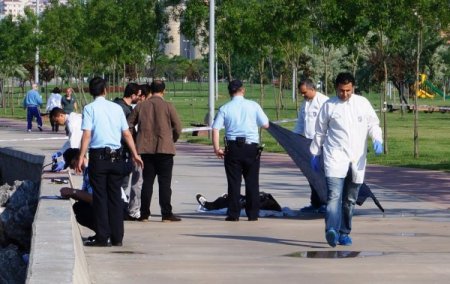 Spor Yaparken, Denizde Komşusunun Cesedini Gördü