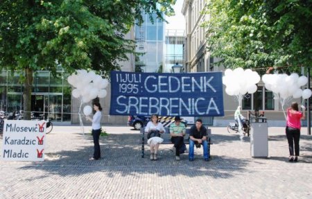 Srebrenitsa Soykırımı, Hollanda’da Anıldı