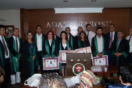 Staj Dönemini Tamamlayan Avukatlara Ruhsatları Verildi