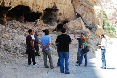Stk Temsilcileri, Mühendis Ve Arkeologlardan Oluşan Komisyon Hasankeyf'te İncelemelerde Bulundu