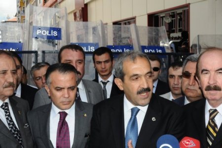 Stk'lar: Sivas 2 Temmuz Olaylarının Ardındaki Gerçek Failler Ortaya Çıkarılmalı