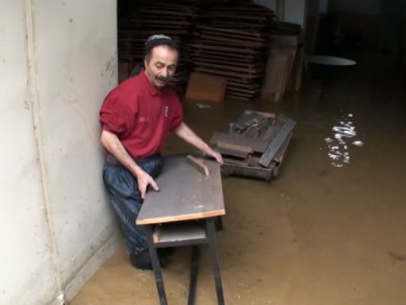 Su Borusu Patladı, Lise Binası Sular Altında Kaldı