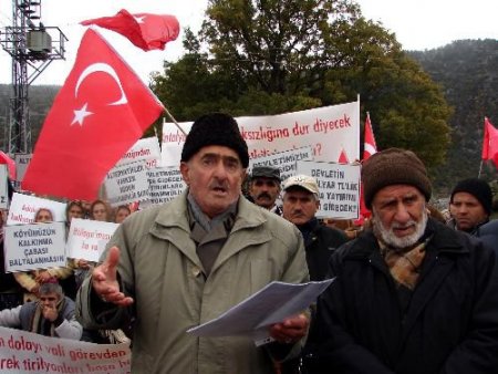 Su Eylemine Katılmak İçin 66 Kişi İstanbul'dan Akseki İlçesi Değirmenlik Köyüne Gitti