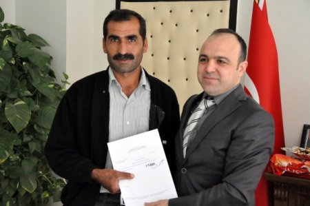 Su taşımak için aldığı eşeğin taksitini Kaymakam ödeyecek