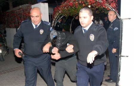 Suç makineleri polisten kaçamadı