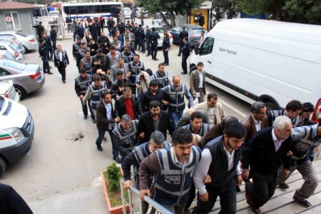 Suç Örgütü Dikkat Çekmemek İçin Para Transferini Kadınlar Üzerinden Yapmış