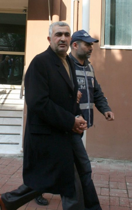 Suç Örgütü Üyesi 11 Kişi Adliyeye Sevk Edildi