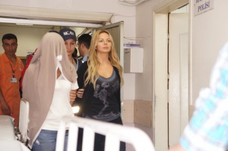 Suç örgütü zanlıları sağlık kontrolünden geçirildi