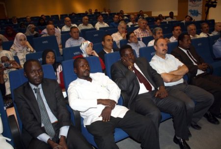 Sudanlı Doktor Ve Hemşireler Vatandaşlarına Işık Olacak