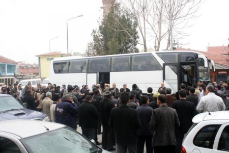 Şuhutlu Umre Kafilesi Dualarla Uğurlandı