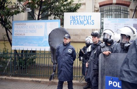 Suikasti protesto eden eylemcilerden provokasyon uyarısı