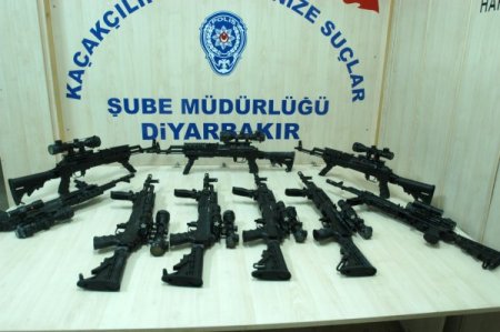 Suikastlar İçin Özel Hazırlanan Silahlar Diyarbakır’da Ele Geçirildi