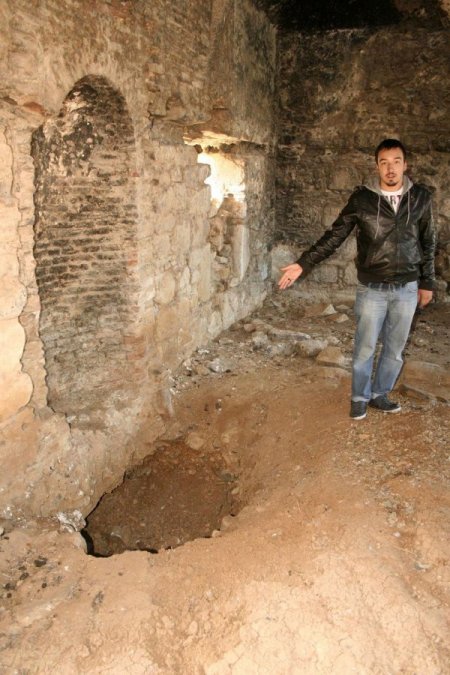 Sultan Süleyman'ın 500 Yıllık Mirası Talan Edildi