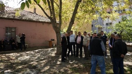 Sultanbeyli’de icra direnişi sürüyor