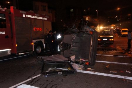 Sultanbeyli'de kaza: 1 ölü, 5 yaralı