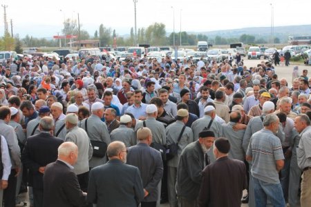Suluovalı hacı adayları dualarla kutsal topraklara uğurlandı