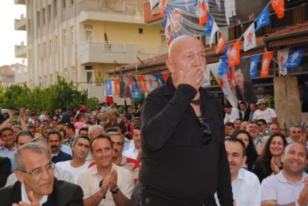 Sümer Tilmaç: Seçiminin Galibi Seçmene Yakın Olan Partiler Olacak