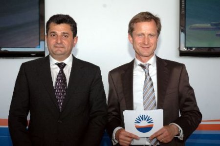 Sunexpress, Krizde Yaptığı Tasarrufla Kurumsal Kimliğini Yeniledi