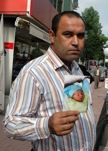Sünnet İçin Narkoz Verilen Bir Aylık Bebek, Bir Daha Uyandırılamadı