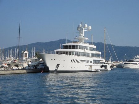 Süper Lüks Yat 'Fountainhead’ Marmaris’te