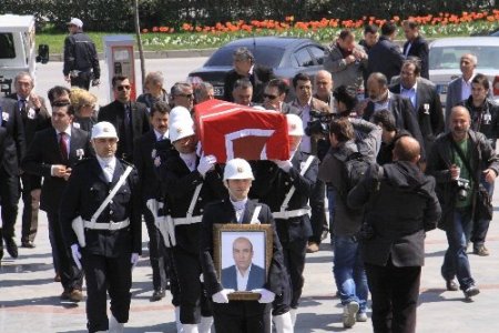 Süper savcı Murat Gök, vasiyeti nedeniyle Samsun'a defnedildi