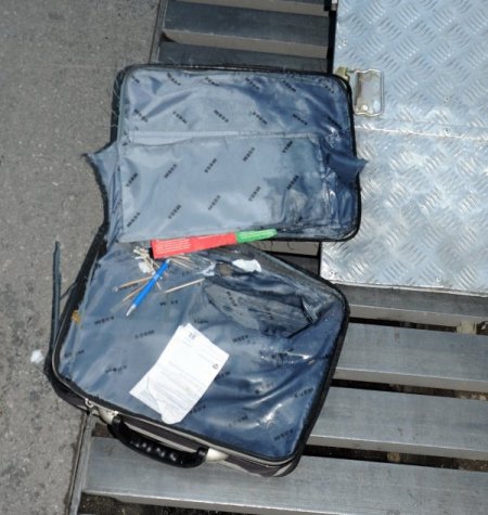 Şüpheli paket paniğe neden oldu