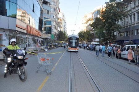 Şüpheli paket pet şişeli fünye ile patlatıldı