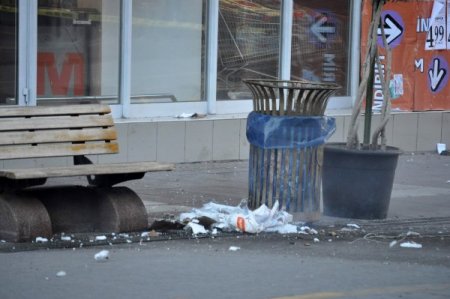 Şüpheli paket pet şişeli fünye ile patlatıldı