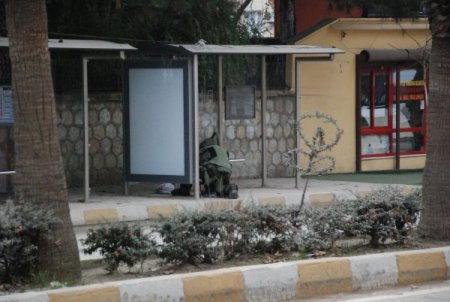 Şüpheli Paketten Kadın Terliği Çıktı