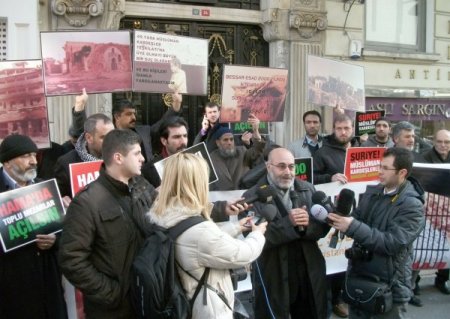 Suriye Başkonsolosluğu Önünde Protesto