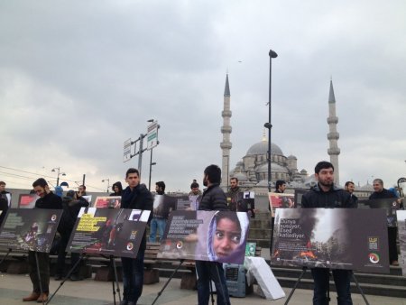 Suriye Halkıyla Dayanışma Platformu'dan destek gösterisi