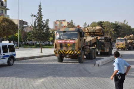 Suriye sınırına uçaksavar ve tank sevkiyatı yapılıyor