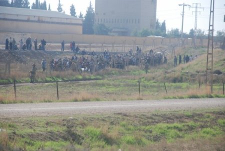 Suriye tarafından gelen kurşunlar 2 Türk vatandaşını yaraladı