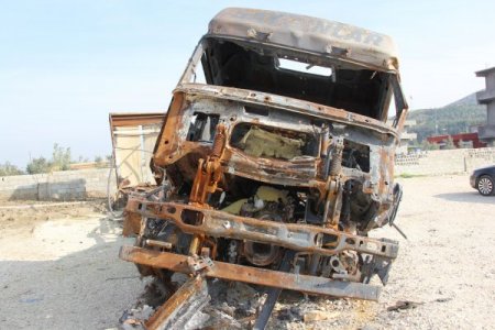 Suriye’de TIR’ları yanan firma sahiplerine kasko şoku