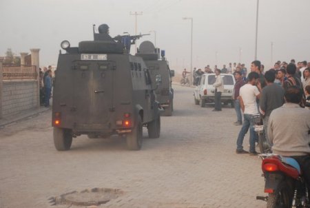 Suriye'deki çatışma sebebiyle bazı kurşunlar Ceylanpınar'a düşüyor