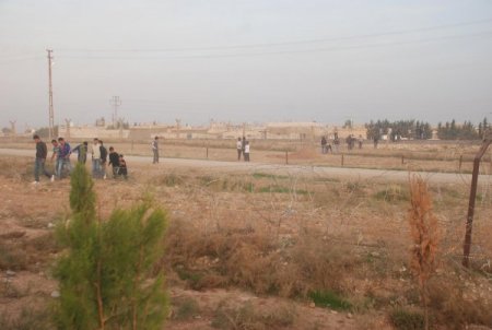 Suriye'deki çatışma sebebiyle bazı kurşunlar Ceylanpınar'a düşüyor