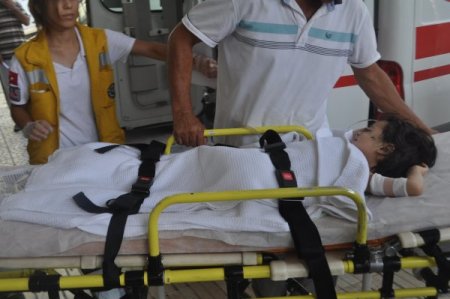 Suriye'den Gelen Yaralı Sayısı Artınca Hatay’a Ambulans Takviyesi Yapıldı