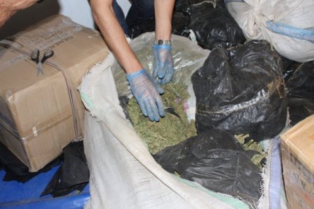 Suriye’den getirdiği uyuşturucuyla öğrencileri zehirleyecekti