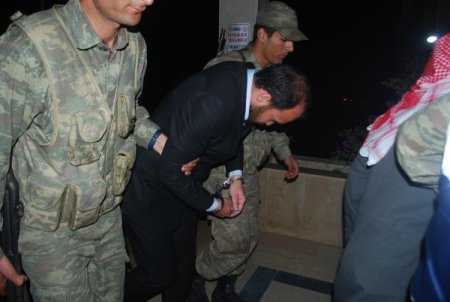 Suriyeli 2 Kişi 50 Adet Fünye İle Yakalandı