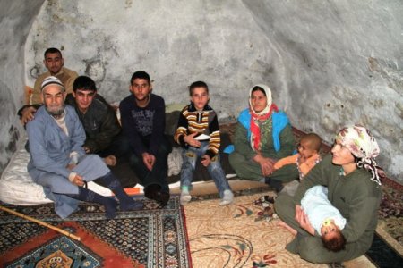 Suriyeli ailenin dramı yürekleri dağlıyor